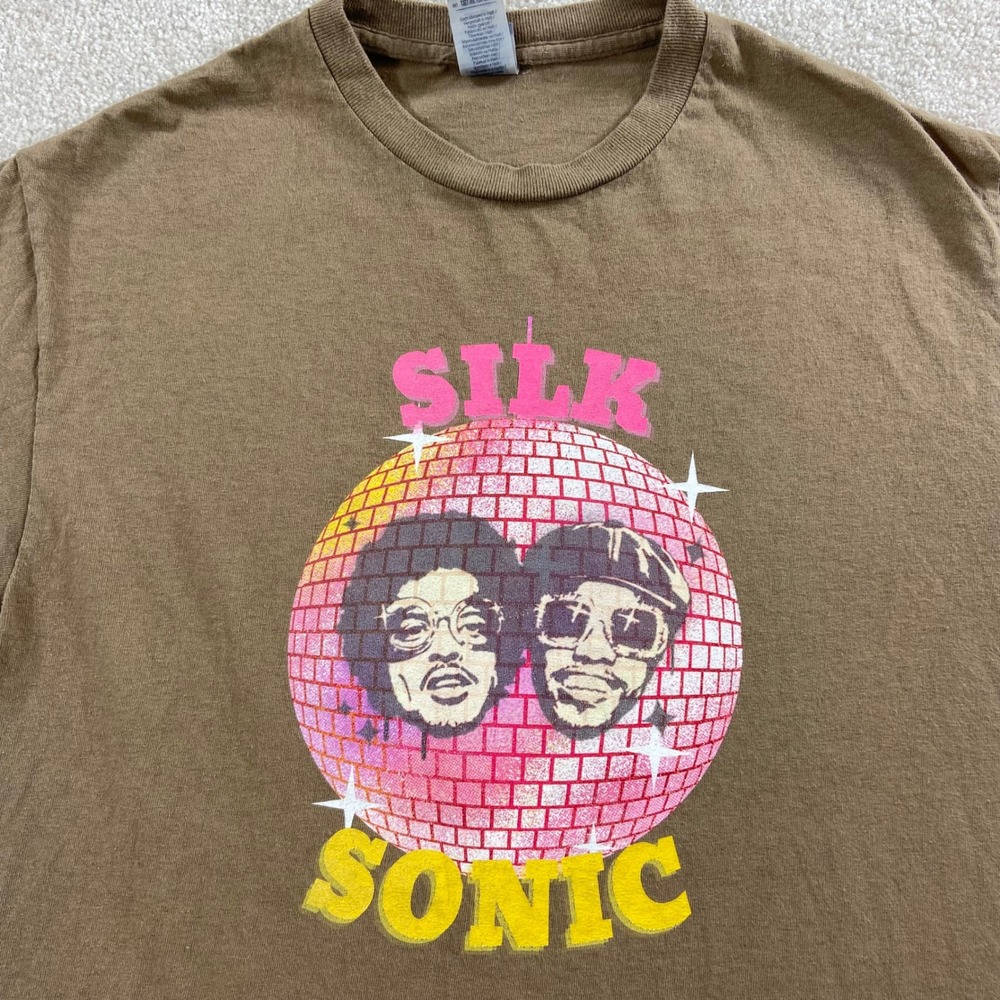 Silk Sonic T-Shirt Mens Medium Brown Bruno Mars Anderson Paak Band Tee